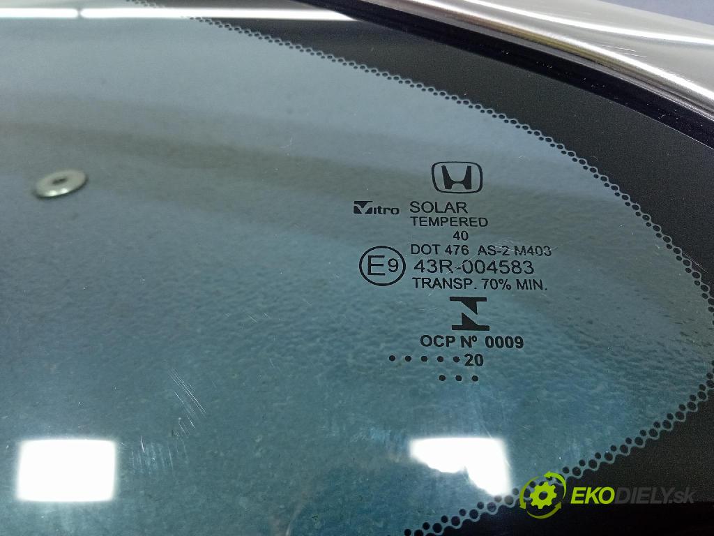 Honda Accord 2020 sklo Karosérie: Zad: