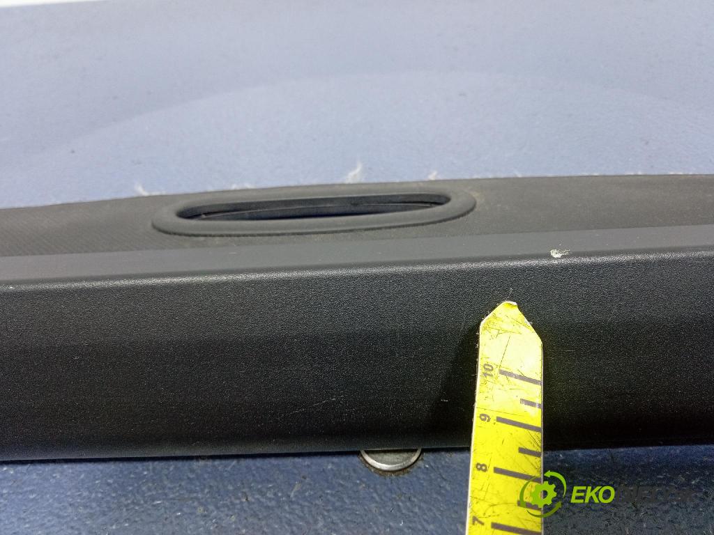 Kia Ceed 2010 roleta