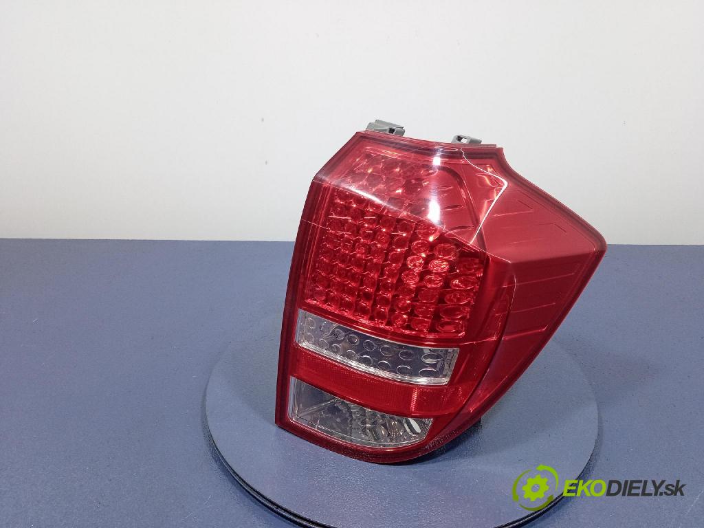 Kia Ceed 2010 svetlo / reflektor zad Prava: Vonkajsia: 92402-1H3