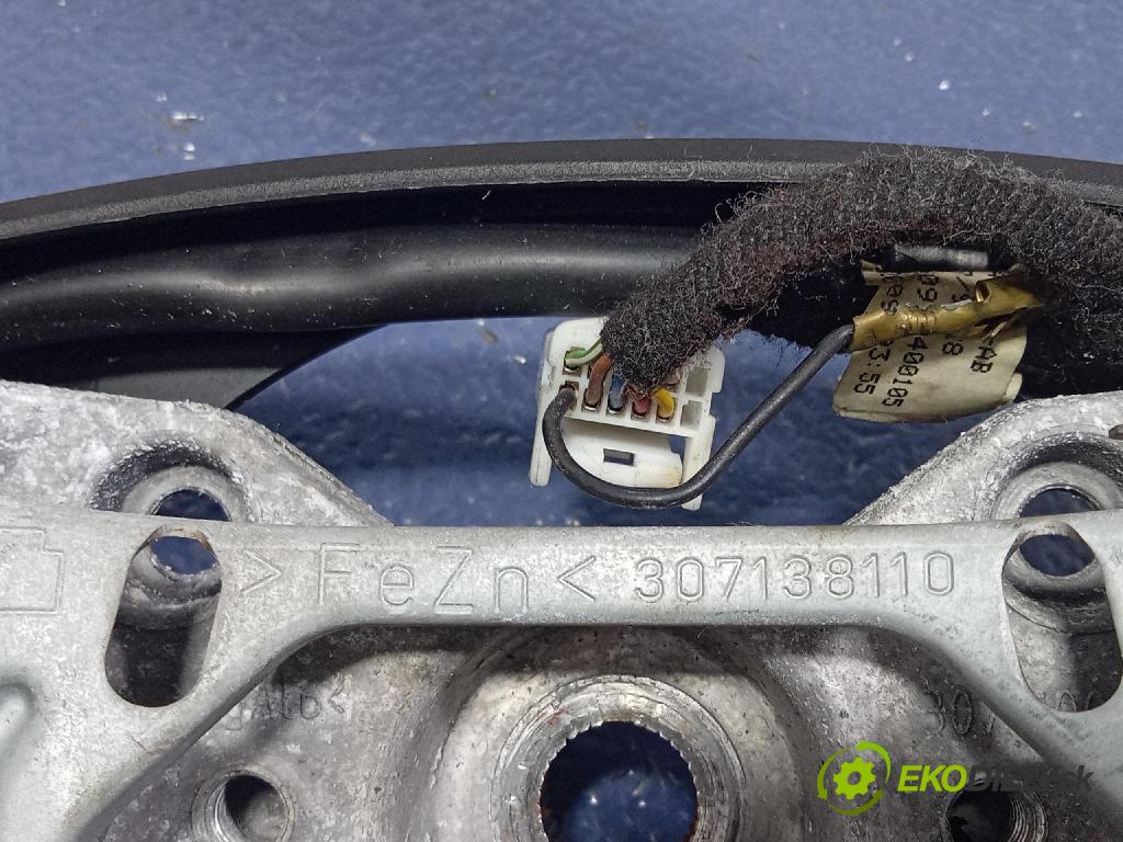 Kia Ceed 2010 volant
