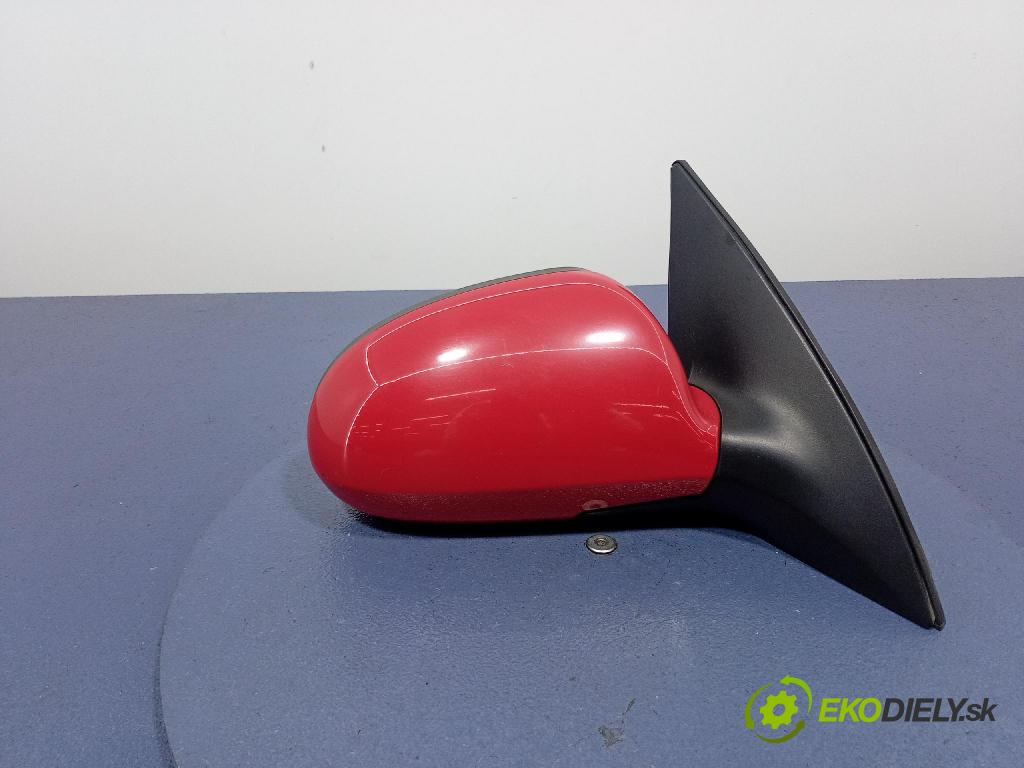 Hyundai I30 2009 zpětné zrcátko prave