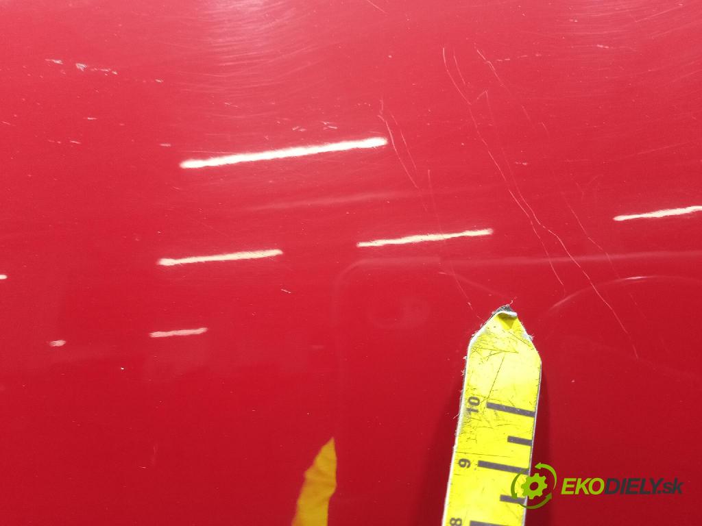 Hyundai I30 2009 dvere Predné Vľavo: