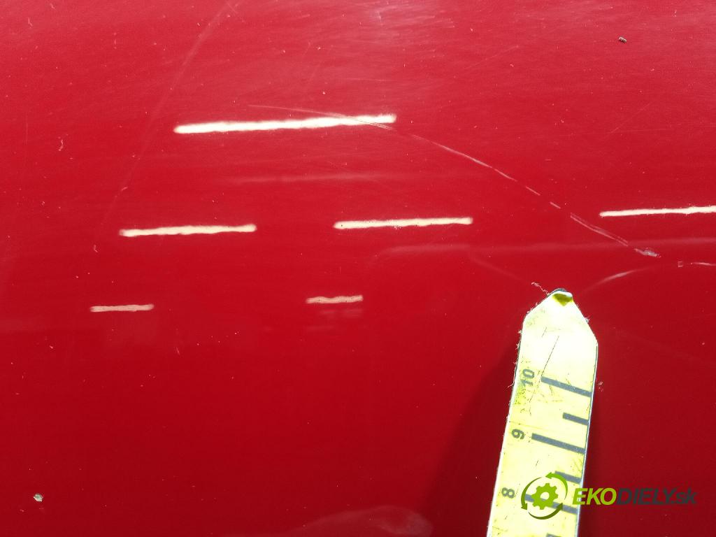 Hyundai I30 2009 dvere Predné Vľavo: