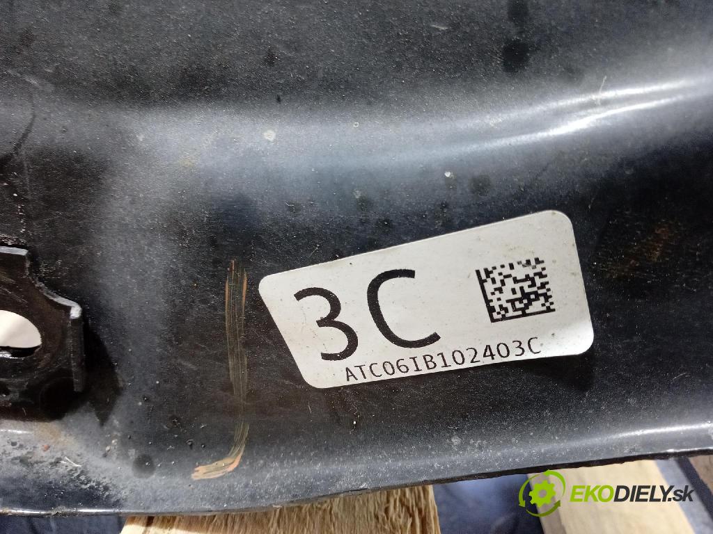 Honda Accord 2020 výztuha Pozastavenia: Zad: