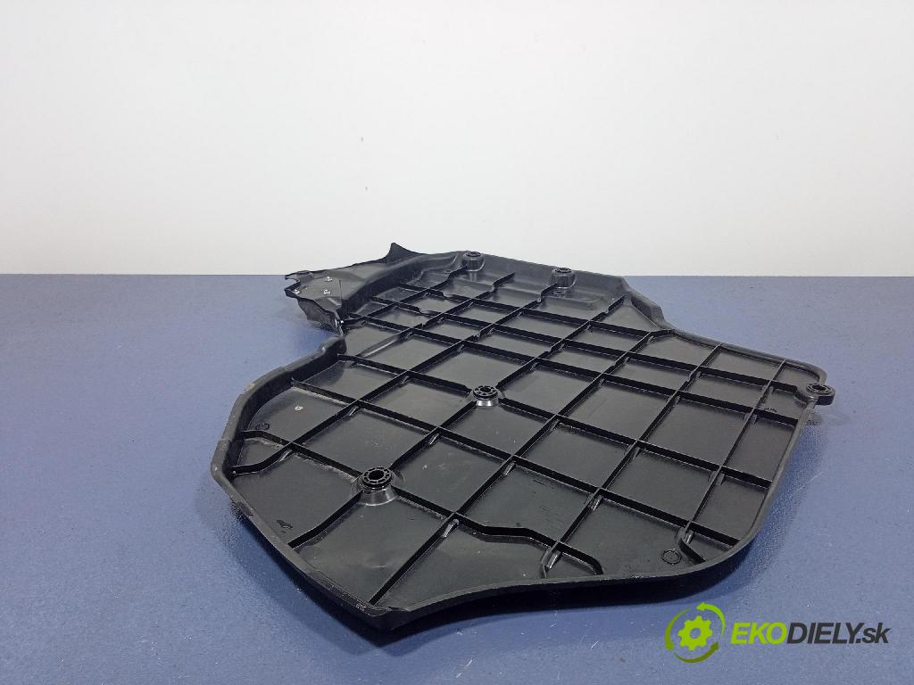 Honda Accord 2020 kryt Plast: podvozek: 74571-TWA-A0