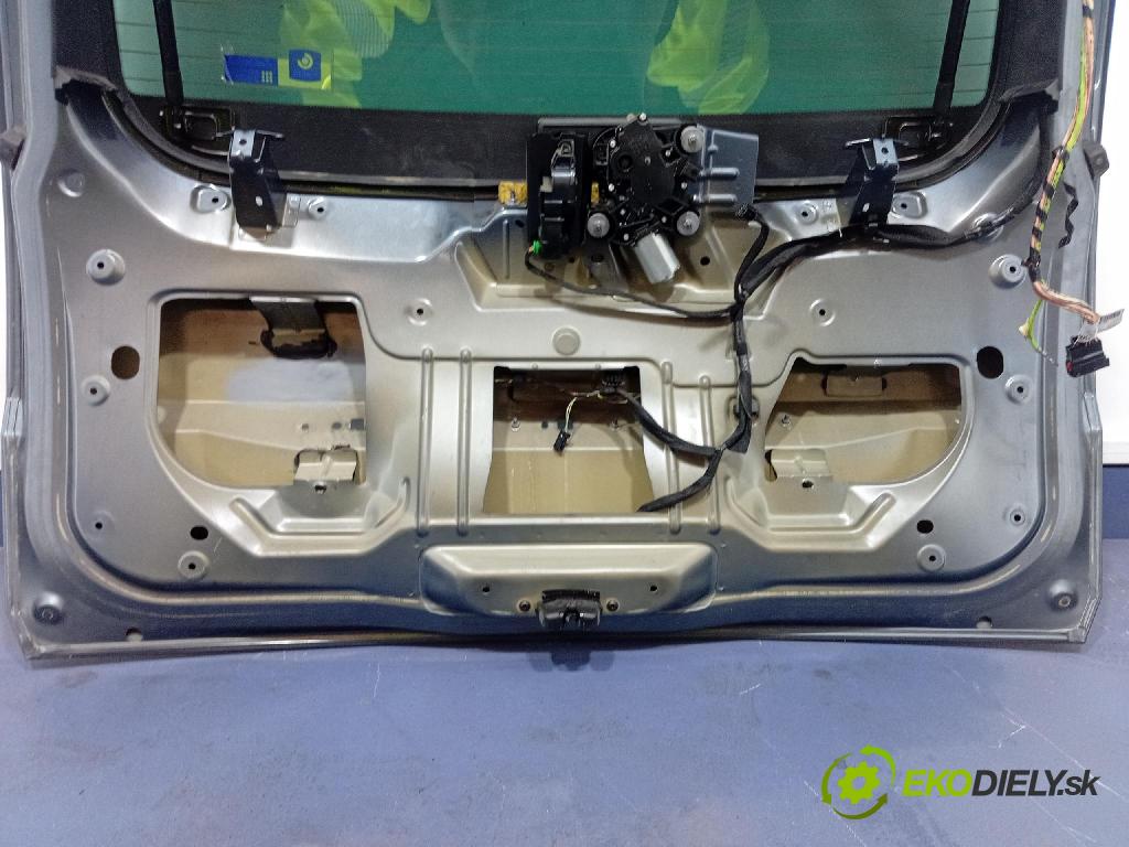 Citroen C4 2007 zadna dveře kufra: kufra: