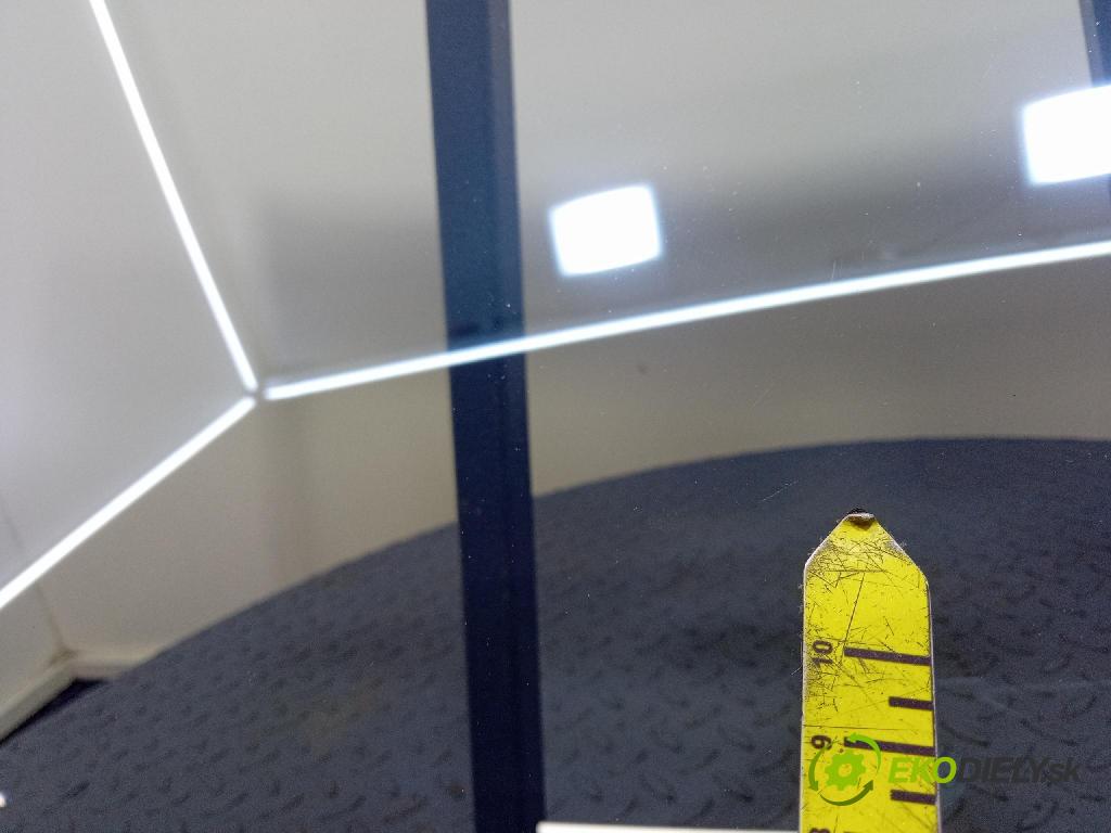 Bmw Ix 2021 sklo Predné: přední: 9854527