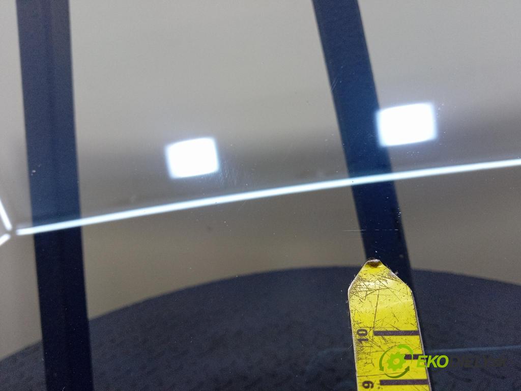 Bmw Ix 2021 sklo Predné: přední: 9854527