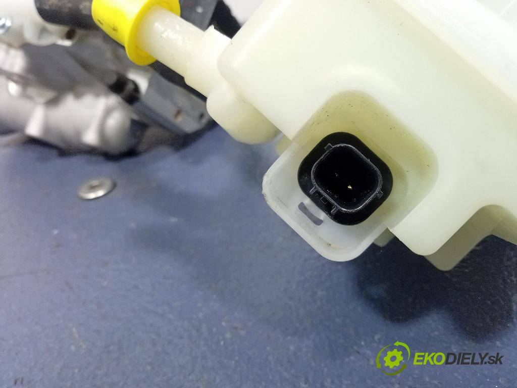 Honda Accord 2020 servo Brzdní: