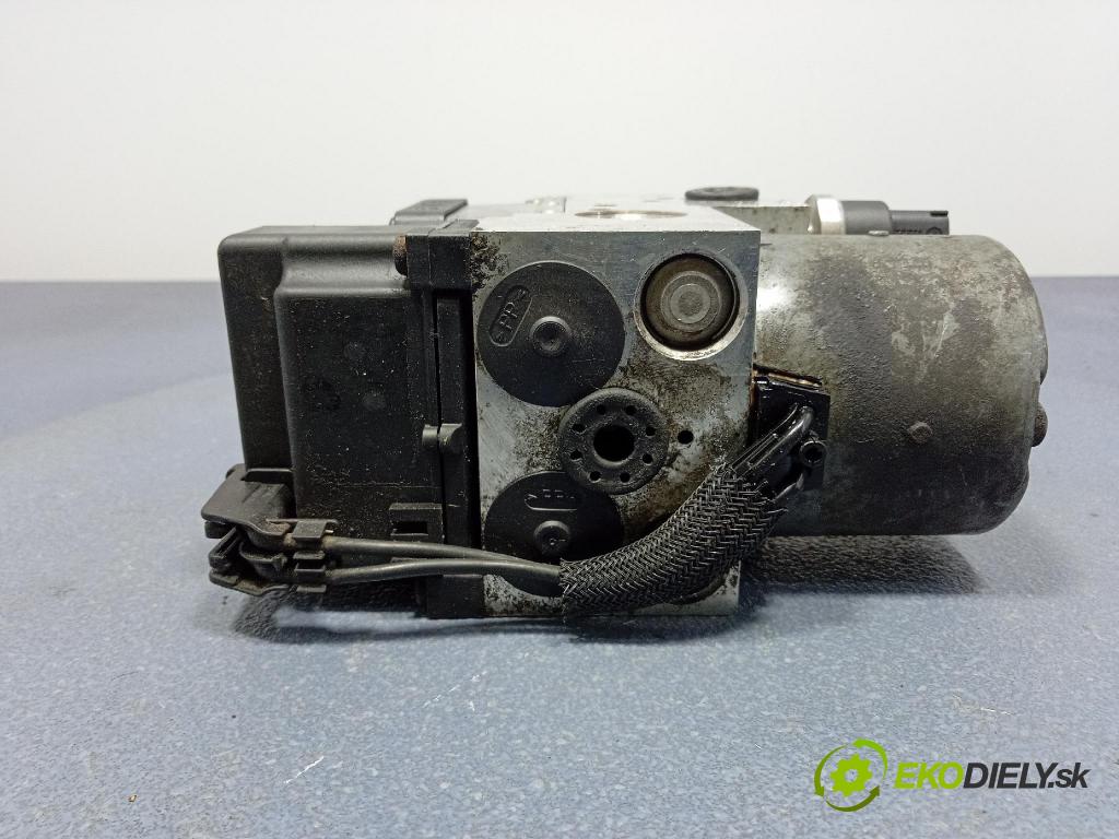 Opel Omega 2003 čerpadlo ABS x 13105657