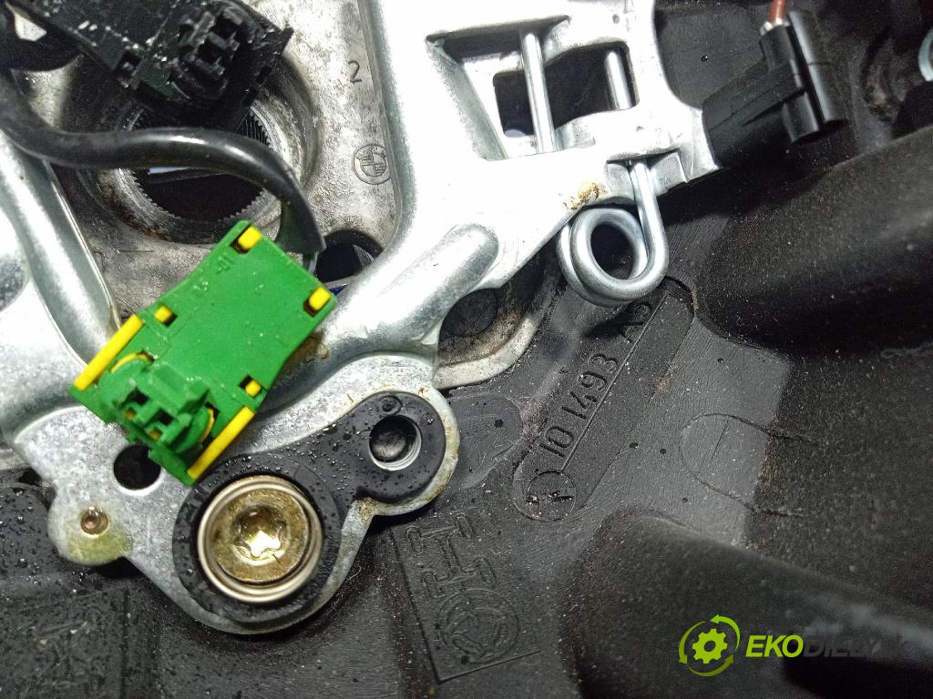 Bmw Seria 3 2001 volant 6753957