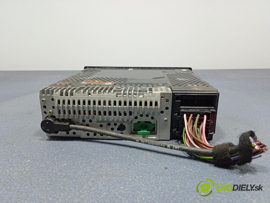 Mercedes A-Klasa 2002 Radio I Navigácia: A1708200386