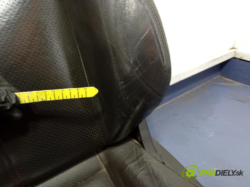Alfa romeo 156 2004 sedačke: Soubor.