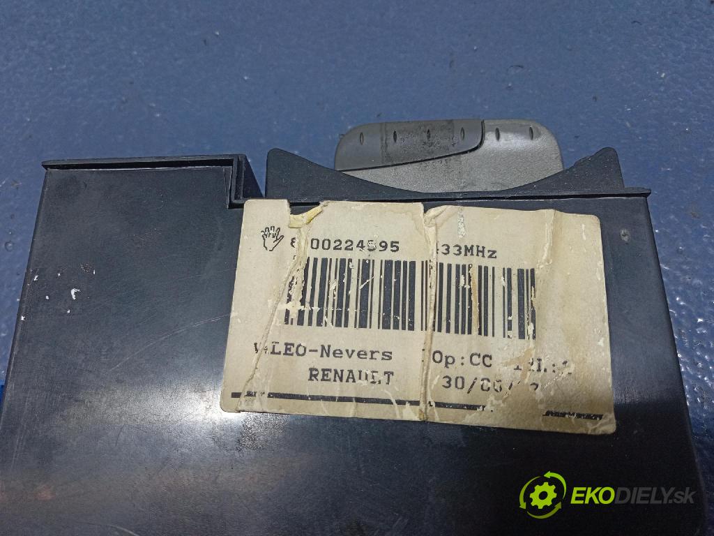 Renault Espace 2003 Spínač zapalování. 8200224595