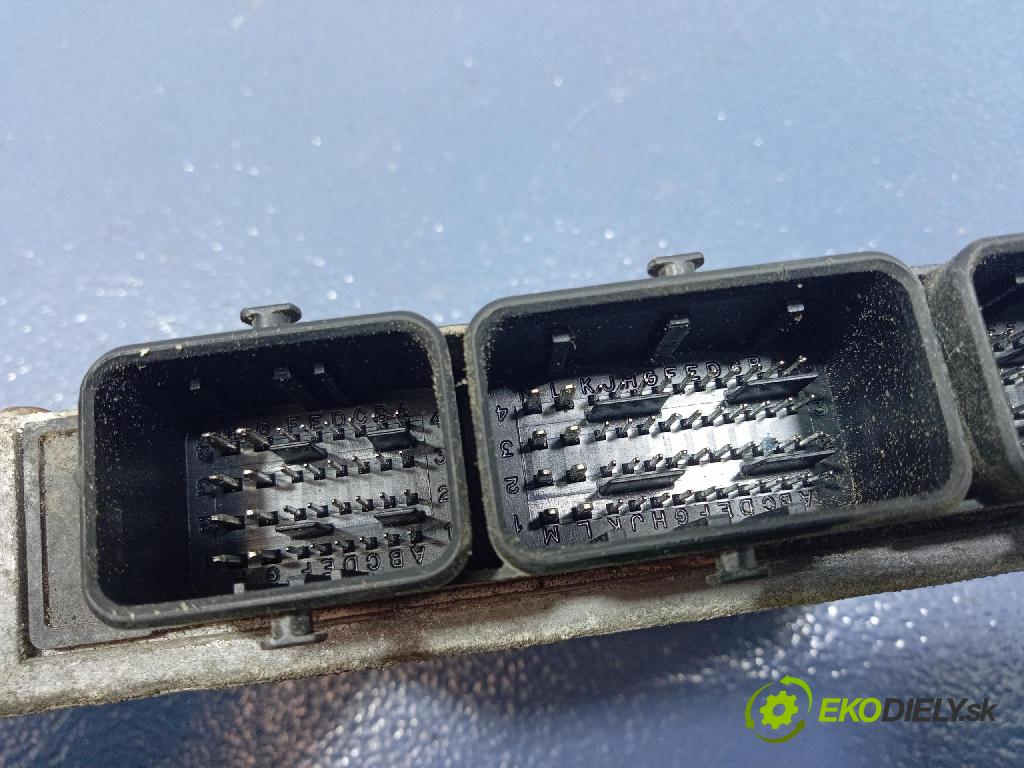 Renault Espace 2003 riadiaca jednotka Motor: 8200279458