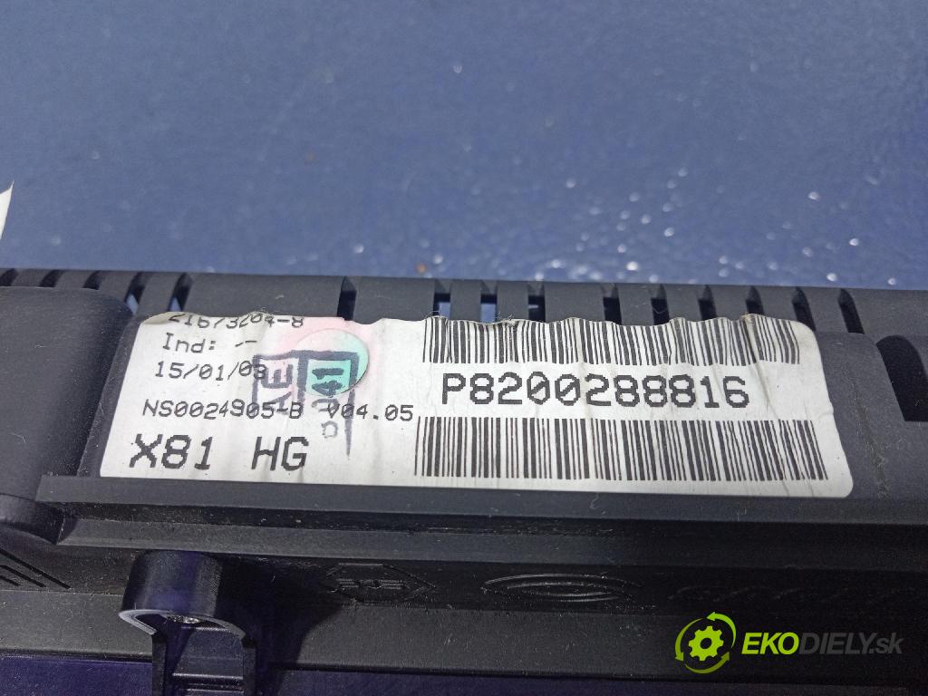 Renault Espace 2003 Přístrojová deska 8200288816