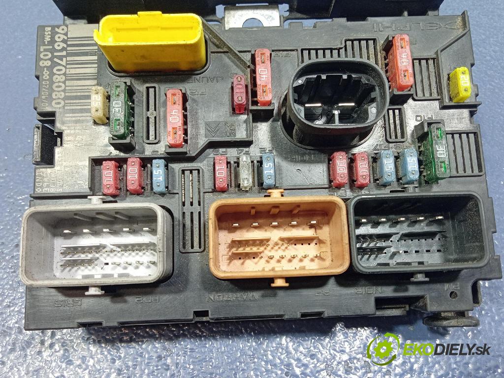 Citroen C4 2007 skrinka Poistky: 9661708080