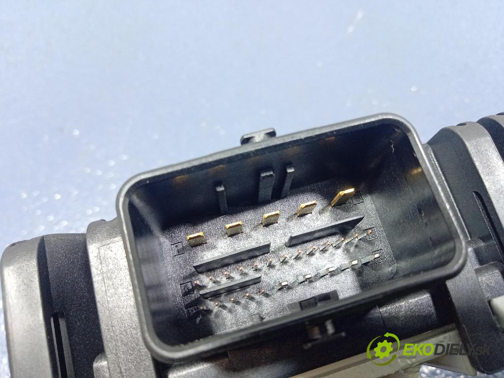 Citroen C4 2007 riadiaca jednotka 9664385080