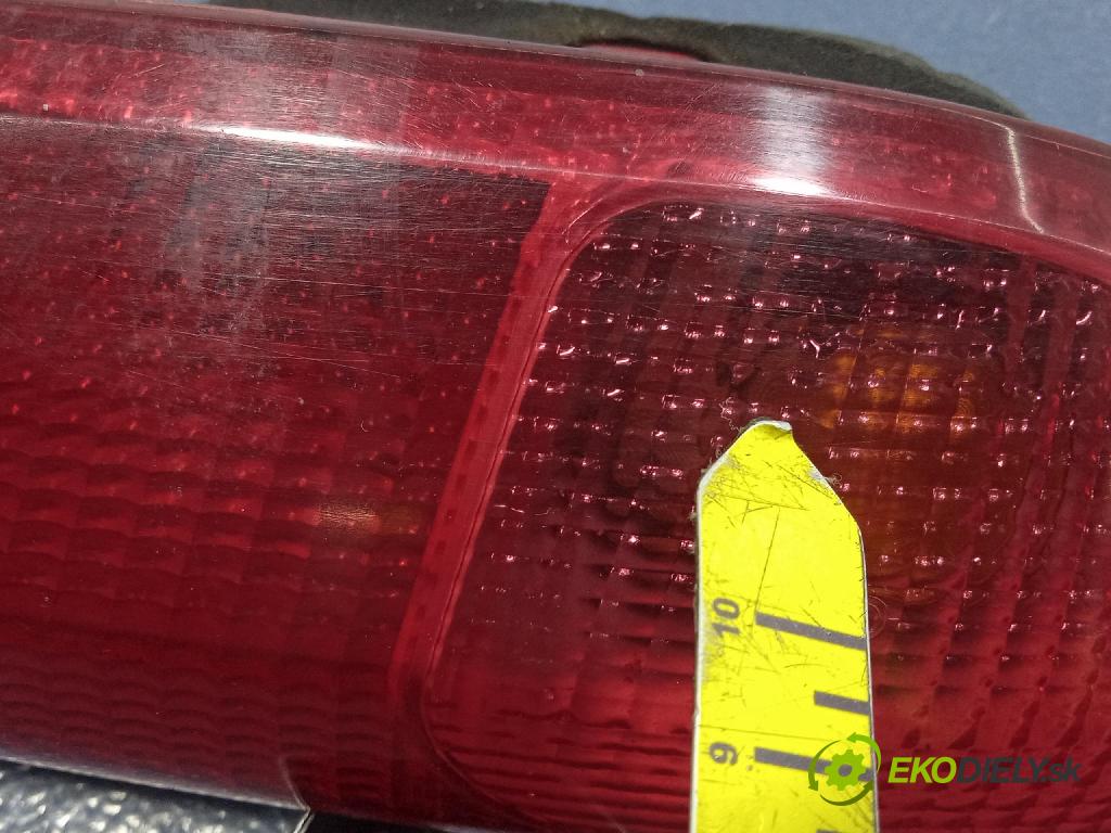 Alfa romeo 156 2004 svetlo / reflektor zad Prava: Vonkajsia: