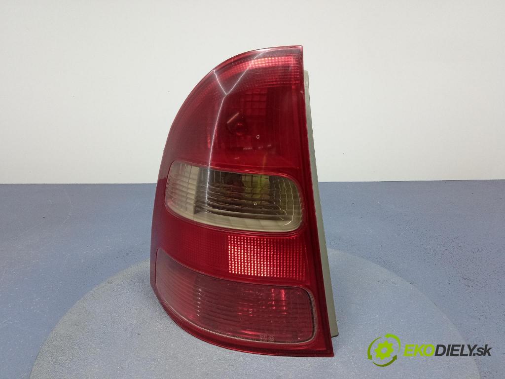 Toyota Corolla 2003 svetlo / reflektor zad ľavá Vonkajsia: 13-74