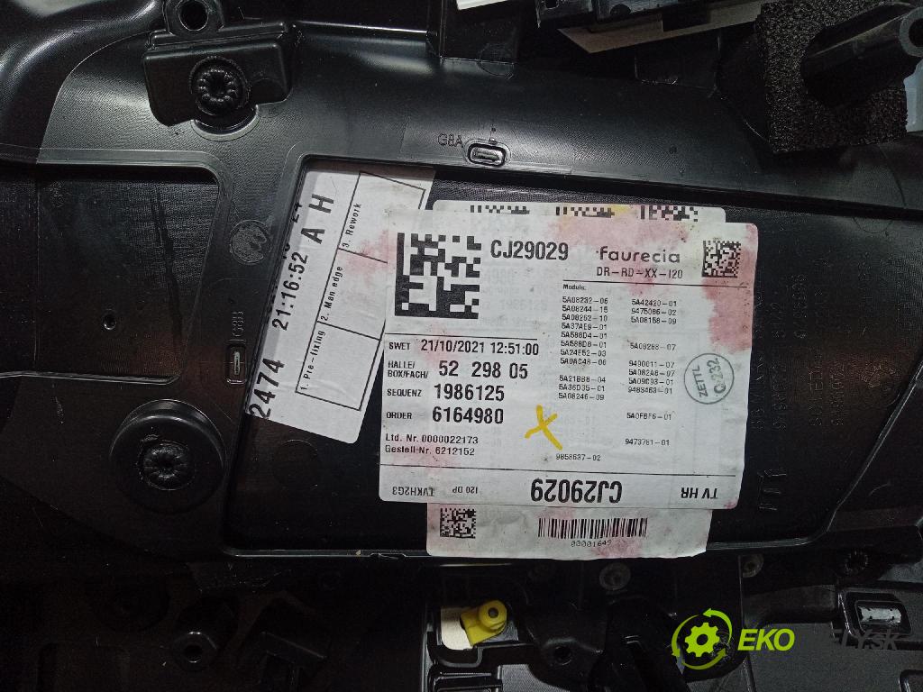 Bmw Ix 2021 Tapacír: dveře Zad: Práva: