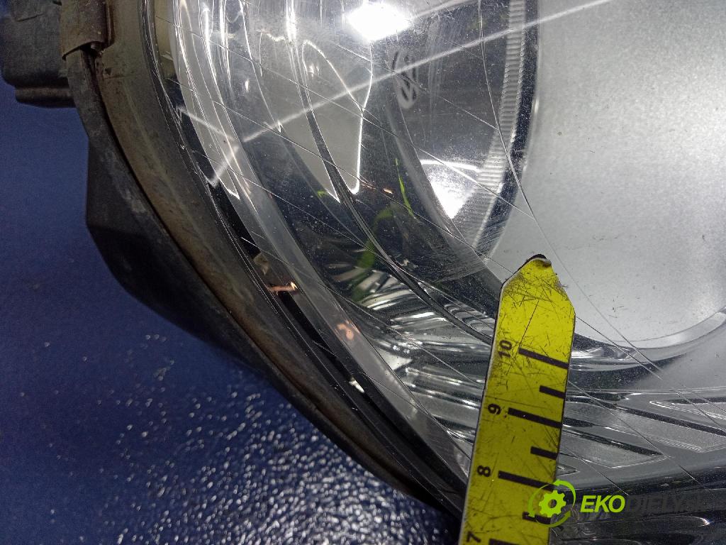 Vw Golf 2006 světlo v pravo: 1K6941006N