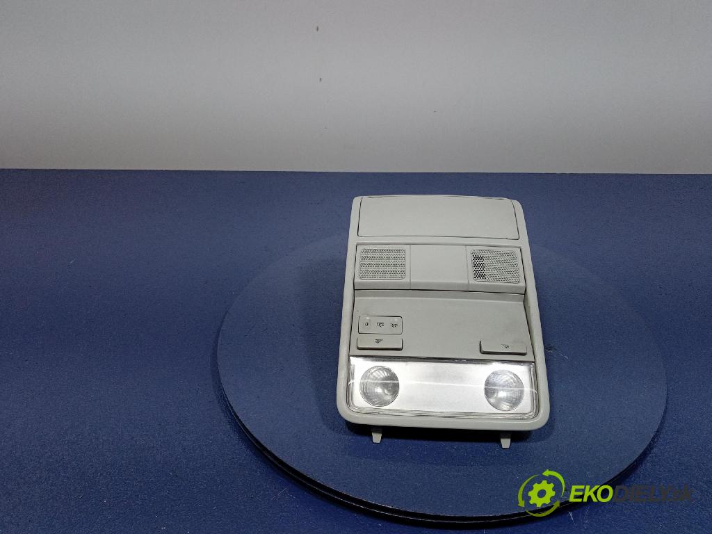 Vw Golf 2006 Lampy Uvnitř 1K0947133D