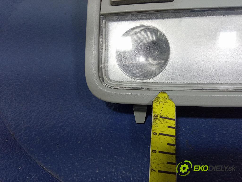 Vw Golf 2006 Lampy Uvnitř 1K0947133D