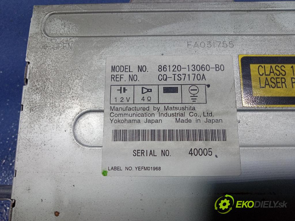 Toyota Corolla 2002 Radio I Navigácia: 86120-13060-B0
