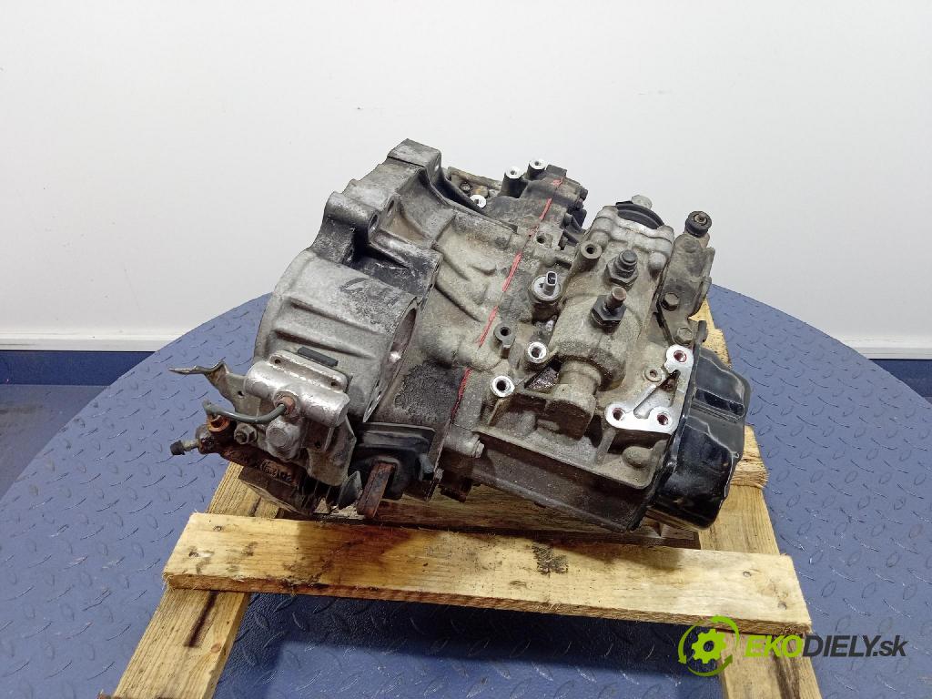 Toyota Corolla 2002 prevodovka Manualna E350