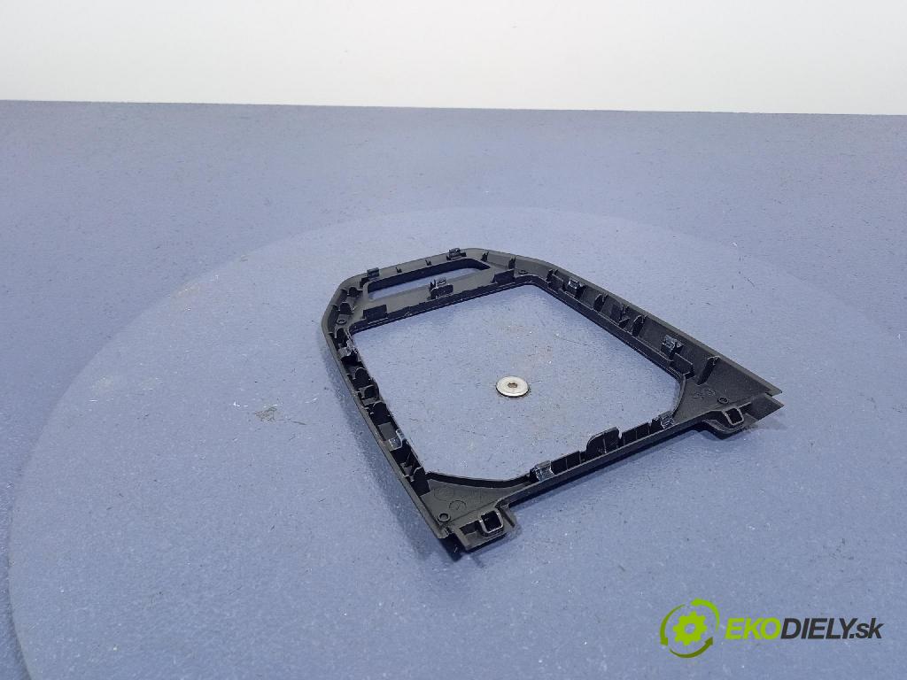 Bmw Ix 2021 kryt Plast: Interiéry: 9490590