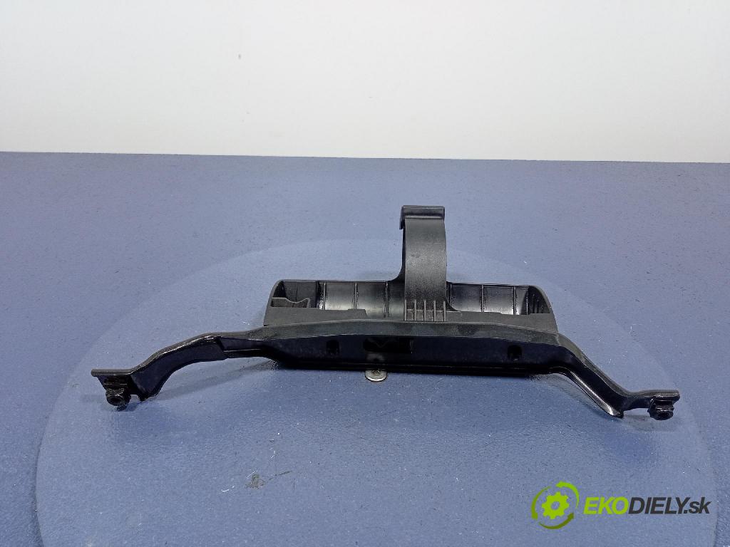 Bmw Ix 2021 kryt Plast: Interiéry: 2295620