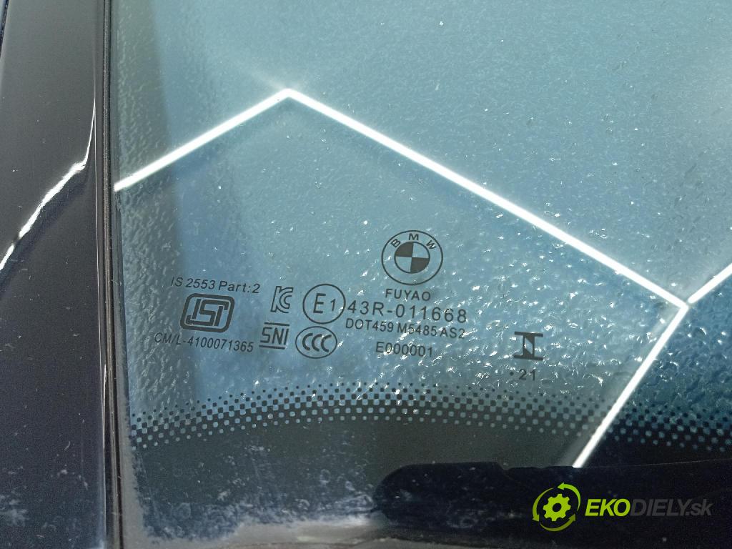 Bmw Ix 2021 sklo dveře před Práva: