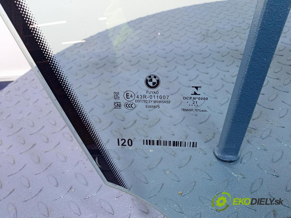 Bmw Ix 2021 sklo dveře před Práva: