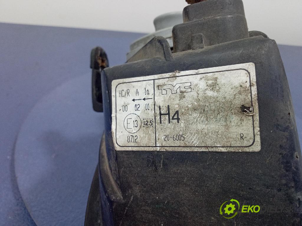 Citroen Saxo 2000 světlo v pravo: