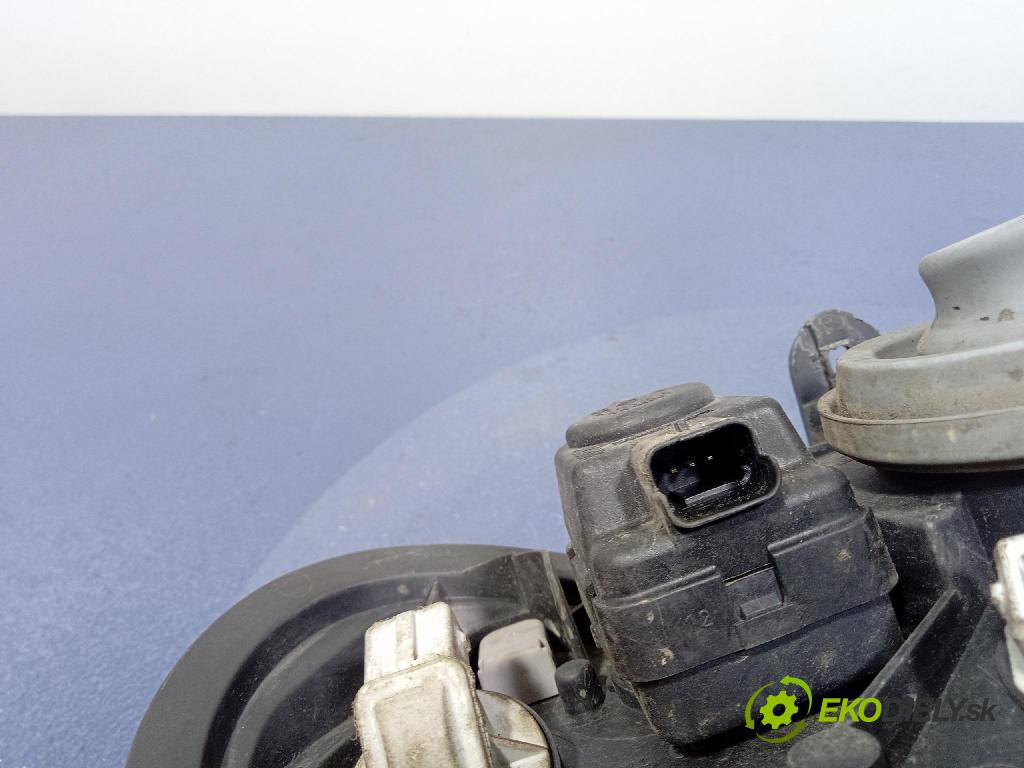 Citroen Saxo 2000 světlo Levý: 9636331780