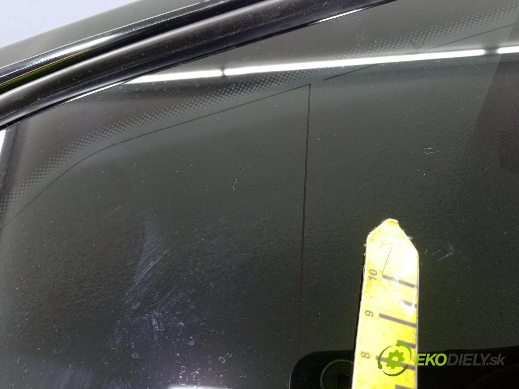 Bmw Ix 2021 sklo Karosérie: Zad: 9448772