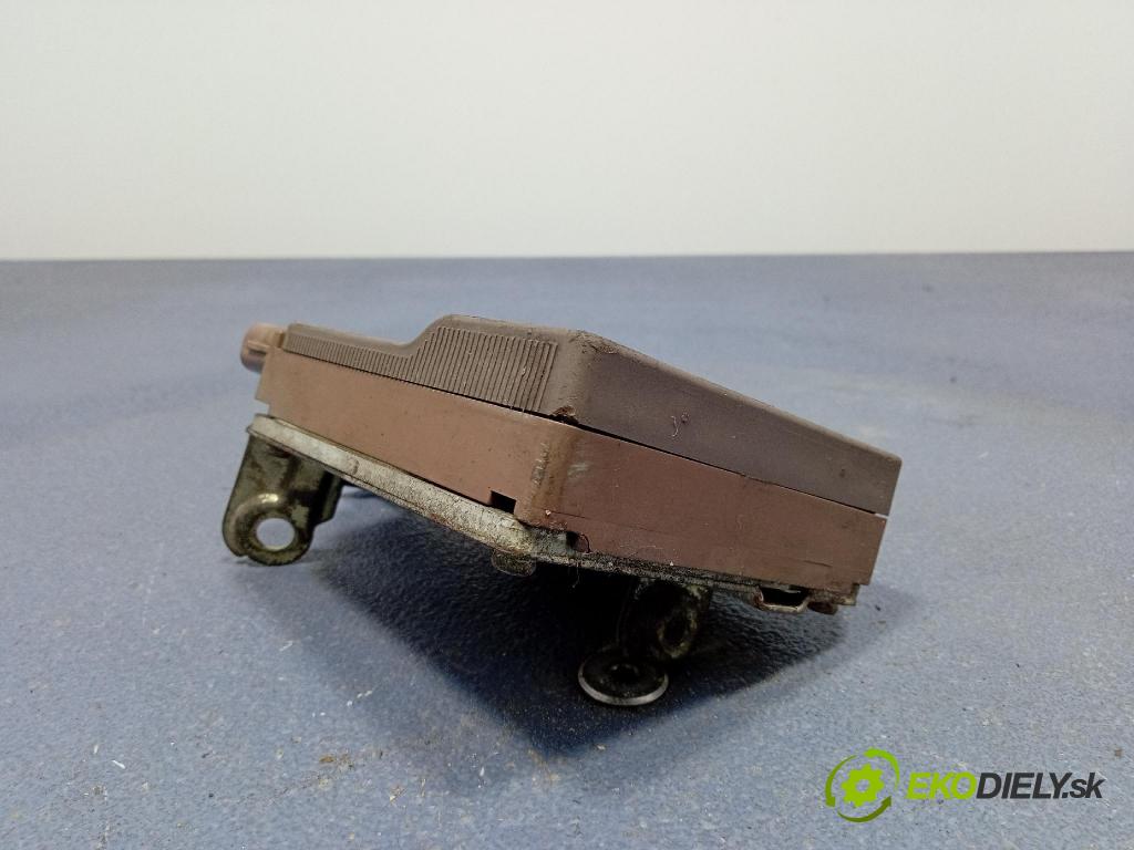 Toyota Corolla 2002 řídící jednotka 89871-20030