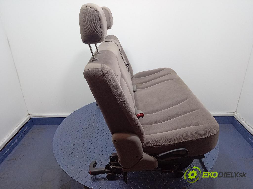 Dodge Caravan 2001 Sedadlo zadní