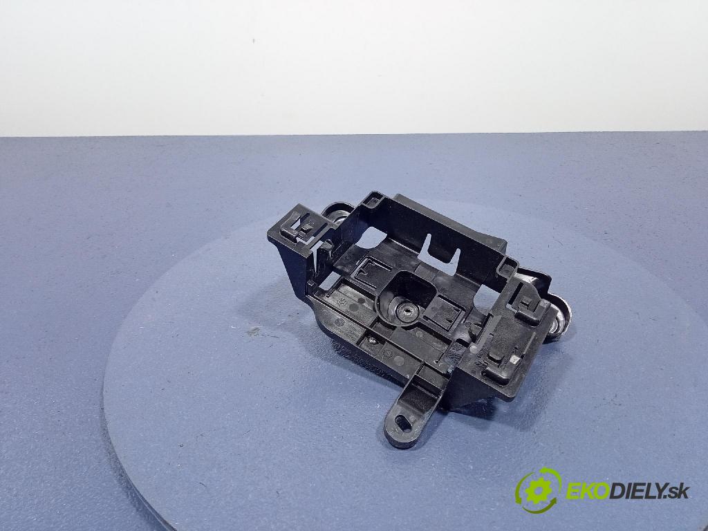 Bmw Ix 2021 skříňka Pojistky 9826665