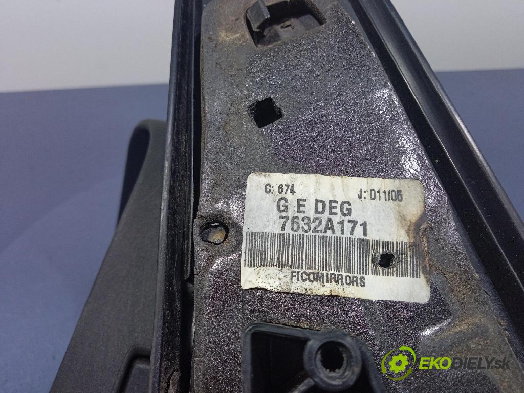 Mitsubishi Colt 2005 zpětné zrcátko Vlevo, odjet: