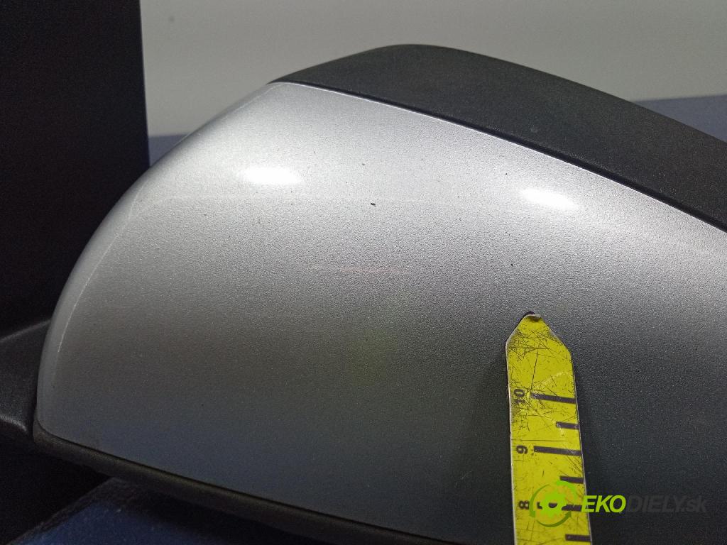 Mitsubishi Colt 2005 zpětné zrcátko Vlevo, odjet: