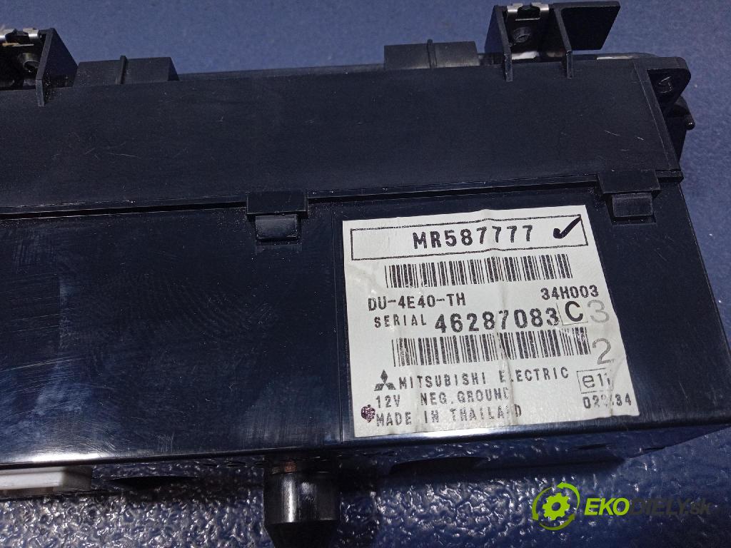 Mitsubishi Colt 2005 Zobrazit: Rádio: / GPS MR587777