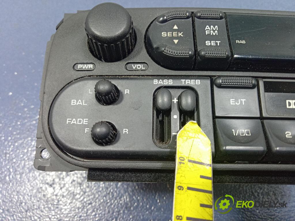 Dodge Caravan 2001 Radio I Navigácia: P56038931AB