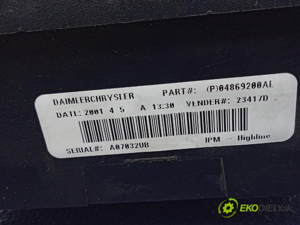Dodge Caravan 2001 skříňka Pojistky 04869000AJ