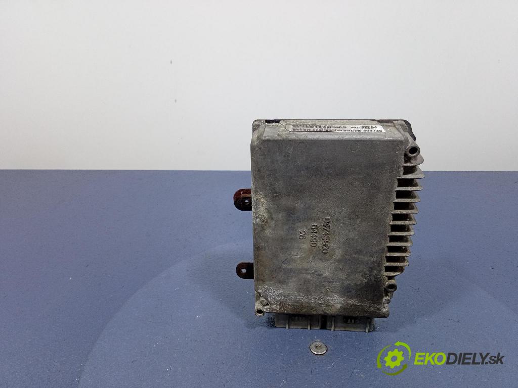 Dodge Caravan 2001 riadiaca jednotka Motor: P04727402AJ