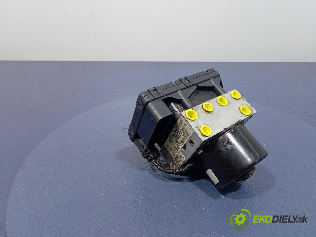 Dodge Caravan 2001 čerpadlo ABS x 04686702AA