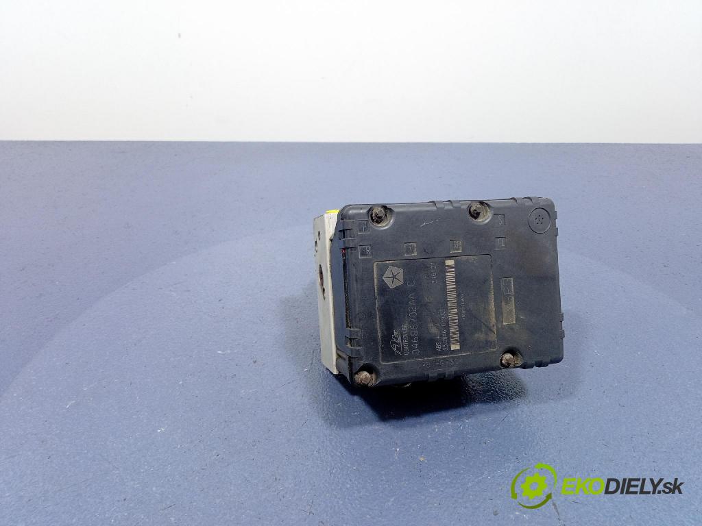 Dodge Caravan 2001 čerpadlo ABS x 04686702AA