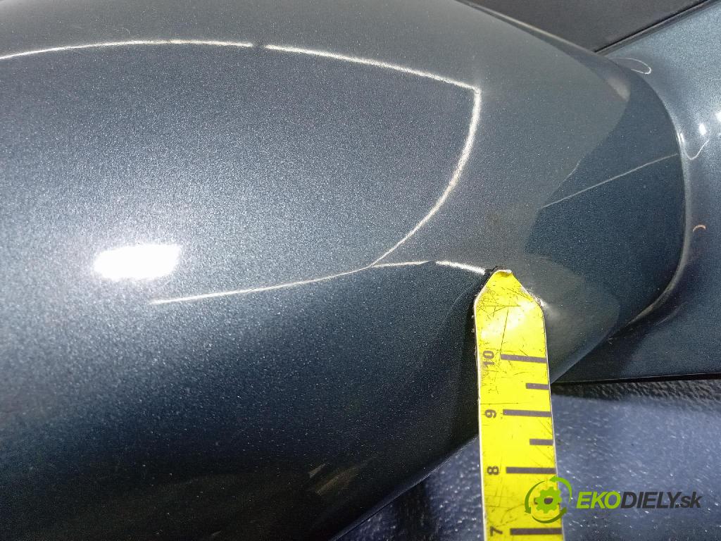 Saab 9-5 2000 zpětné zrcátko prave