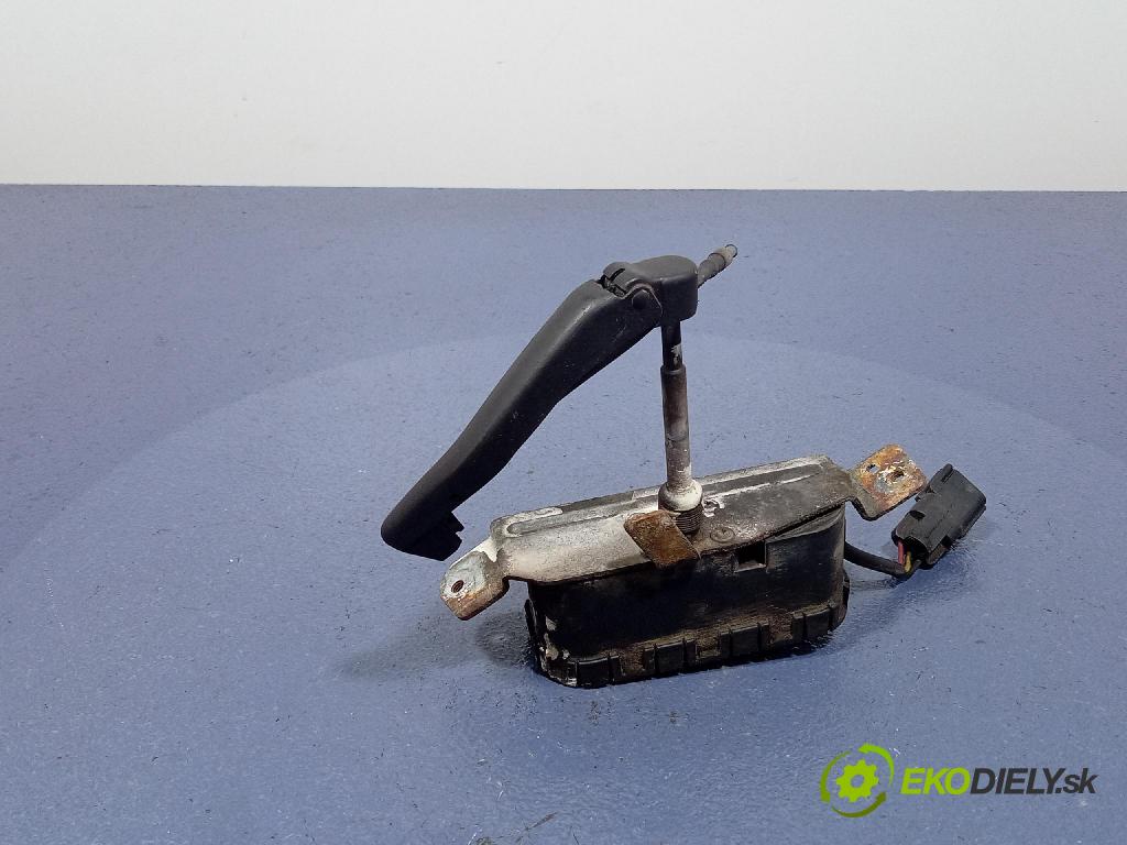 Volvo S80 2000 mechanizmus motor: Stierače: Predné 9154528